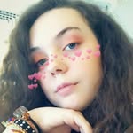 Margot Springer - @sixowlsinatrenchcoat - Instagram