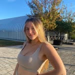 Emma Mcdonald - @margotandwallace - Instagram