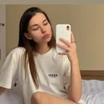 𝔐𝔞𝔯𝔦 𝔅𝔞𝔲𝔪𝔢𝔯   🦋 - @maribaumer - Instagram