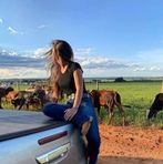 Mari Chacon - Facebook