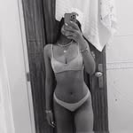 mariana holmes - @mari.holmess - Instagram
