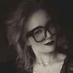 Mari Perry - @marigale - Instagram