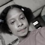 Maria Aulina Wariroan - Facebook