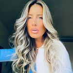 MC - @mariachatziparasidou - Instagram