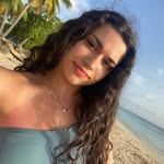 Maria DeSantis - @maria.desantis33 - Instagram