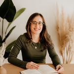 Marian Hostetler - @marianhostetler - Instagram