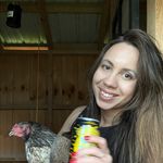 Maria Kiley - @chicks_n_beer - Instagram