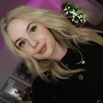 Maria Lyle - Facebook
