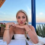 Anna Maria Markovic - Facebook