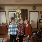 Maria Pray - Facebook