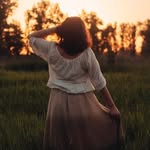 Maria Reader - @euro.reader - Instagram