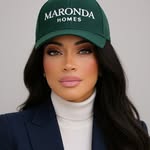 Maria Alejandra Herrera - @mariasellsthebay - Instagram