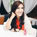 Maria Dyer Achsinta sinaga - @achafriendsofc - Instagram