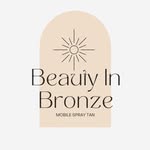 Mariah Foster - @beauty.in.bronze - Instagram