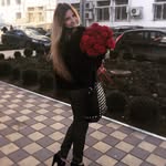 veronica - @mariahhampton_ - Instagram