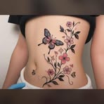 María Holguin - Facebook