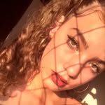 Mariah Mello - @mariahmello94 - Instagram