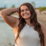 Mariah Ross - @riahross96 - Instagram