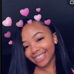 Mariah Stevenson - @queenie_.mariah - Instagram