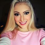 Mariah Sutherland - Facebook