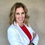 Mariah Walton - @simplyflowersfresno - Instagram