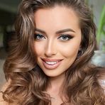 Mariah Weiss - Facebook