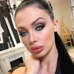 Mariam Willam's - @mariamwade84 - Instagram