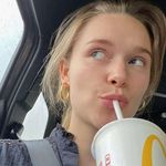 Mariana Bauer - @marianabauer930 - Instagram