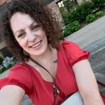 Mariana Bernard - Facebook