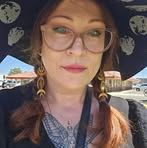 Mariana Gray - Facebook