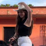 Mariana Meyer - @co.maee - Instagram