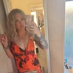 Marianne Webb - @mariannerosechapman - Instagram