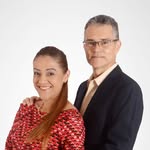 Maribel Monge y Alejandro Guevara - @mgbienesraicescr - Instagram
