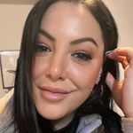 𝑀𝑎𝑟𝑖𝑒-𝑁𝑜ë𝑙𝑙𝑒 𝐵𝑖𝑙𝑜𝑑𝑒𝑎𝑢 - @marienoelleb - Instagram