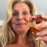 Marie Davey - @mariedavey72 - Instagram