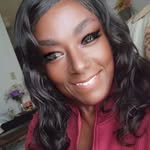 Marie Denney - @sidneyloveles - Instagram