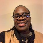 Marie Guyton - @daonewithlocs - Instagram