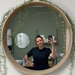 Marie • Prothésiste ongulaire • Esthéticienne • La Hague (50) - @lescalebienetre.biville - Instagram