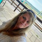 Dawn Marie Hinkle - @sumrtyme323 - Instagram