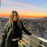 Mariela - @marielamanthou - Instagram