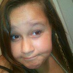 Mackenzie Vaz(: - @marie_mackenzie_vaz - Instagram