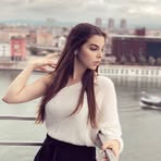 Marie Menzel - Facebook