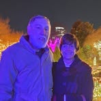 Mary Roach - Facebook