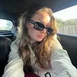 Léa Marie Savelli - @savellilea - Instagram