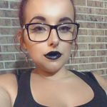 Elizabeth Marie Spires - @chaoticx3legance - Instagram