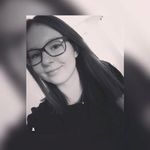Marie Strohmenger - @mariestrohmenger - Instagram