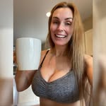 Marilyn Flowers - @marilynflowers90 - Instagram