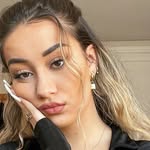 @marina.riversss - Instagram