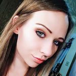 Marina Thacker - @canada_999.403_11 - Instagram