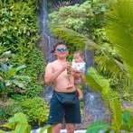 Maryo Barker - Facebook